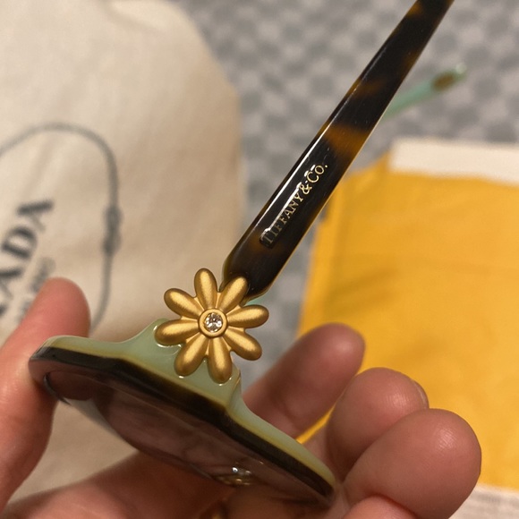 Pre-loved TIFFANY and CO. Sunny - Picture 5 of 5
